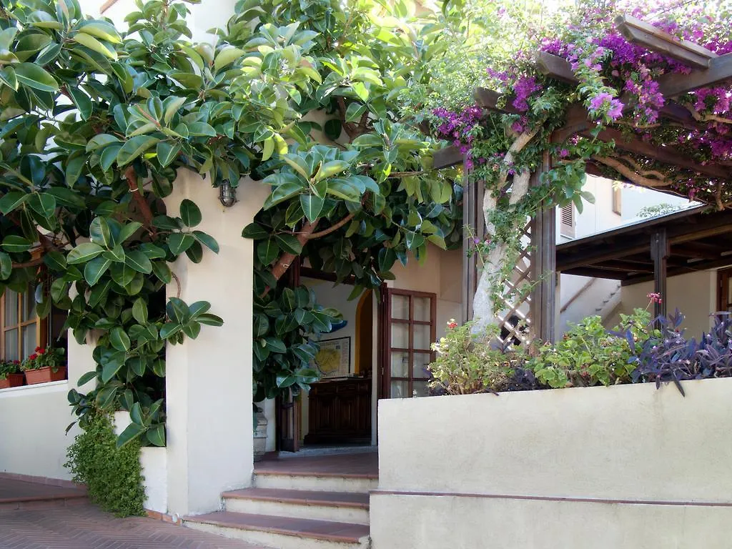 Hotel Corallo Pomonte