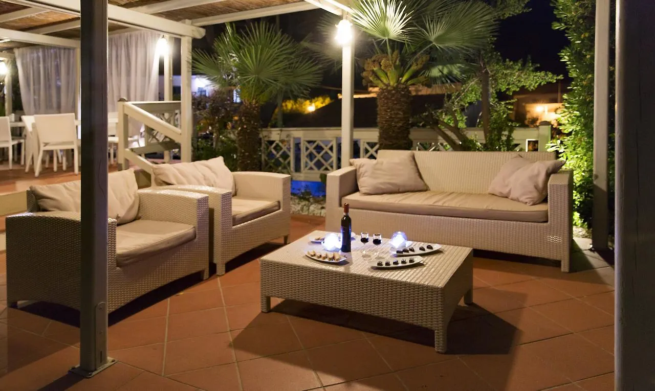 Hotel Corallo Pomonte